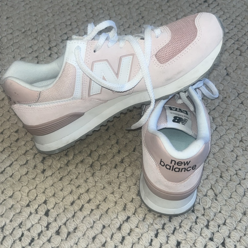 New Balance 524 Pink and White Sneakers 7.5 - U574FPP - Picture 4 of 8